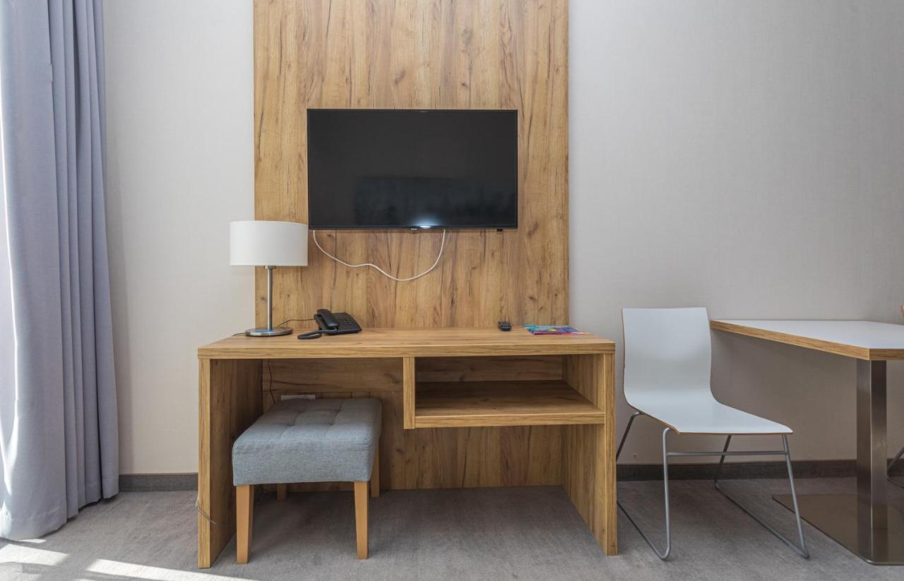 Aparthotel Apartamenty Czarna Gora 325 Шенна Екстериор снимка